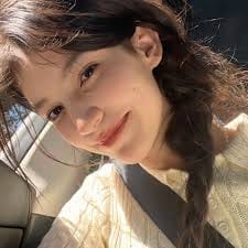 Rina Rose avatar